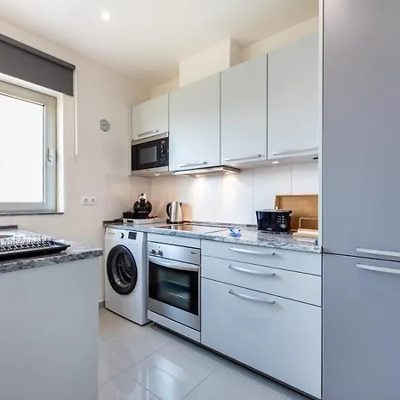 Spacious 1br Near Dona Ana & Pool アパート ラゴス
