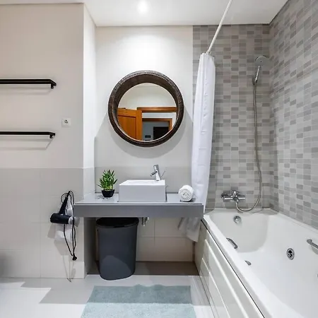 Spacious 1br Near Dona Ana & Pool * Lagos